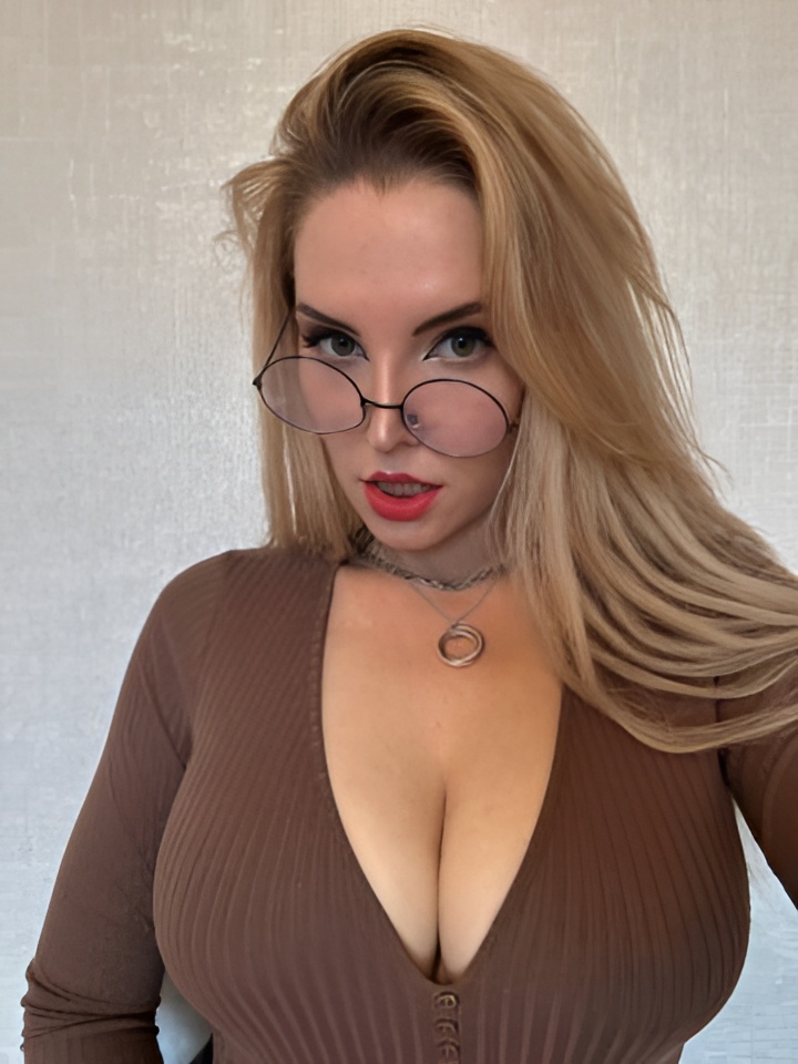 Даша привлекательная девушка из Березников цена от 4000 руб