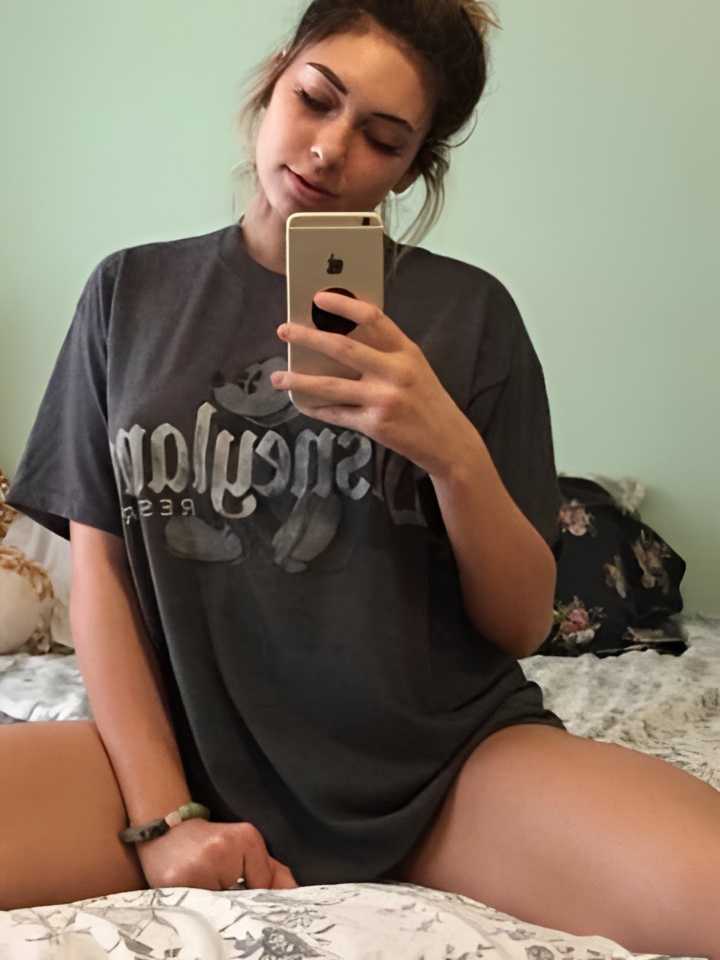 Индивидуалка Элина, доступна для личного знакомства от 2000 руб